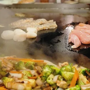 food, ramen and noodles