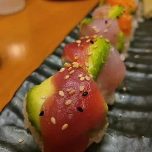 Rainbow roll