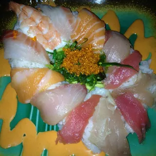 Chirashi Sushi