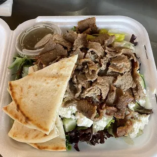 Gyro salad
