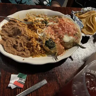 a plate of mexican food
