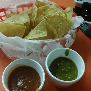 Chips and salsa made in house. very good.