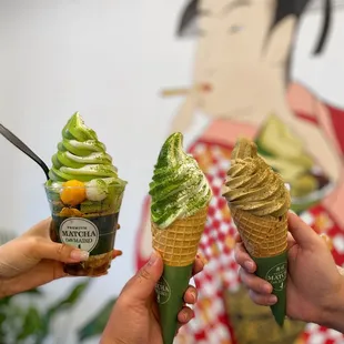 Maiko Special, Matcha Vanilla Cone, Hojicha Cone