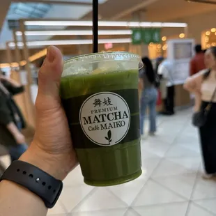 Matcha Lemonade Sparkler