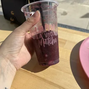 I ordered the Love you Berry Matcha &amp; it&apos;s pretty amazing. The only problem is the wait time. I waited 20 minutes to get my drink.