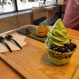 Matcha Puff