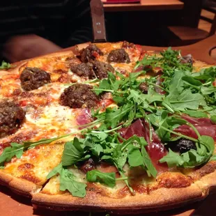 Prosciutto and Fig Pizza