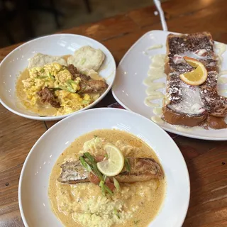 Smothered Chicken Biscuits