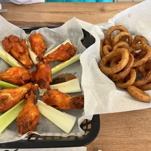 Hot wings and onion rings
