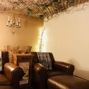 Quiet room. It was so tranquil