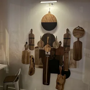 Charcuterie board decor... great idea!