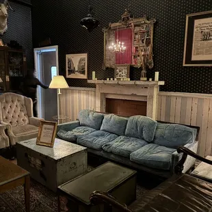 If you deposit a private table this is what they offer!