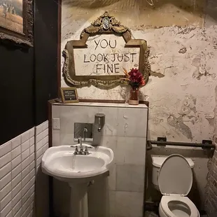 Who needs a mirror?!