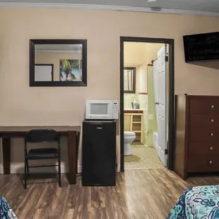 2 bed motel room
