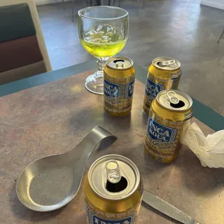 Soda Peruana Inca Kola