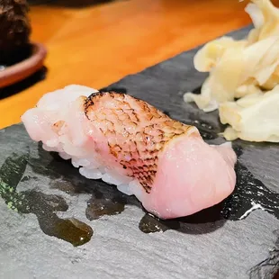 More nigiri