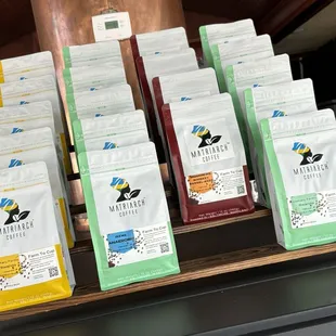 Wanted to taste the Bourbon infused coffee but my phone died and couldn&apos;t use my Apple Pay!