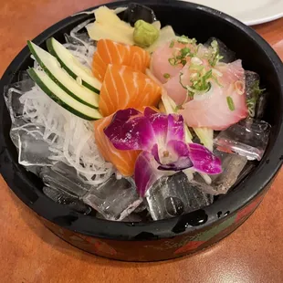 Salmon and yellowtail sashimi