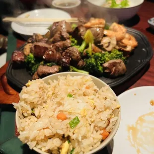 Fried rice, beef &amp; broccoli with mushrooms