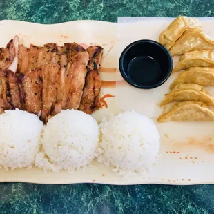 Chicken teriyaki + Gyoza, no salad extra rice