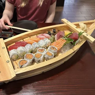 Sushi Boat