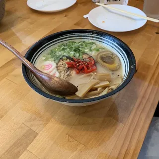 Tori Shio