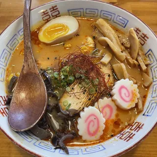 Shoyu Ramen (chicken)