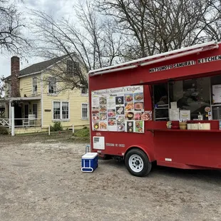 Food truck in the most unlikely spot