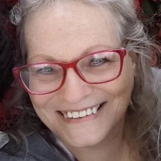 Toni P.