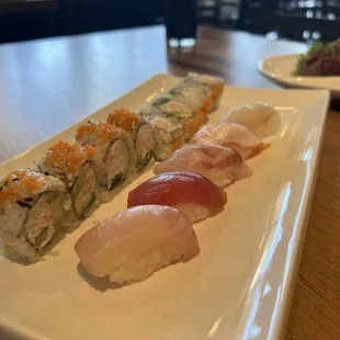 Sushi+california roll lunch combo