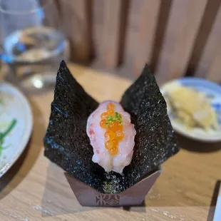 Ebi Handroll