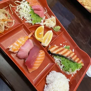 Dinner (Sushi Bento)