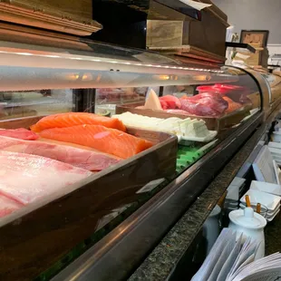 sushi and sashimi, interior