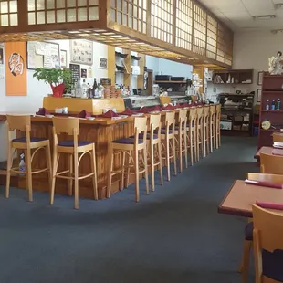 Sushi Bar seating