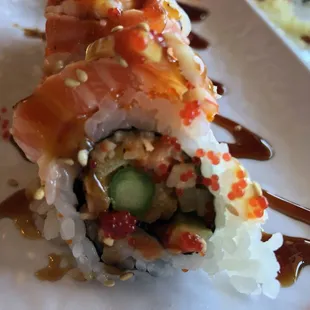 food, sushi and sashimi, sushi, sashimi