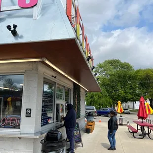 Exterior on a Saturday at 3:30