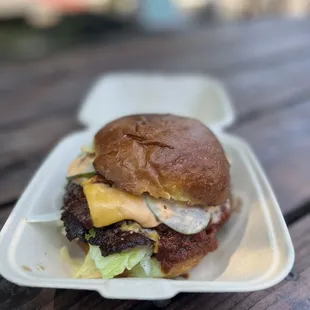 Cali-Esque Burger