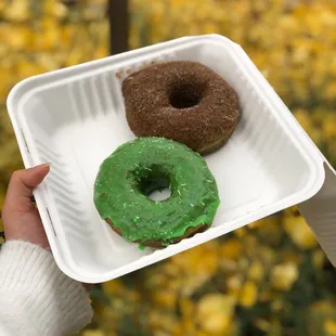 Pandan and Five Spice Donuts