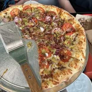 The Matt - basically a cheeseburger pizza with pickles. Yes Boy!