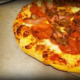 Molto Meat Pizza