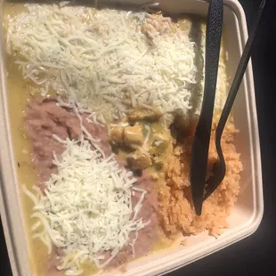 Green chicken enchilada plate
