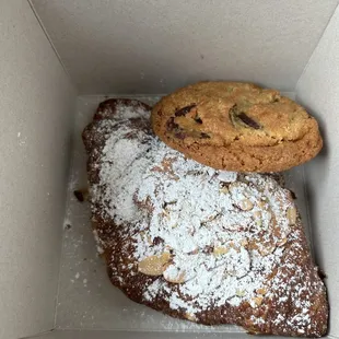 Almond Croissant