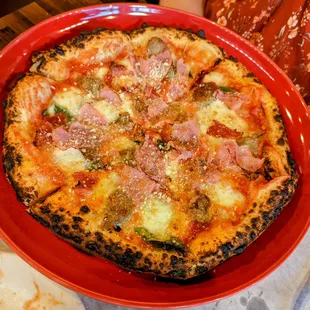 Carnivore pizza