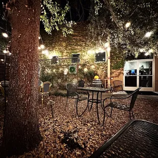 Can you say Ambiance ?!?!?!