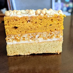 Brown Butter Pumpkin Blondie from Honeybear Bake Shop | Instagram: @telephonesmoothie