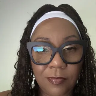 Tina S.