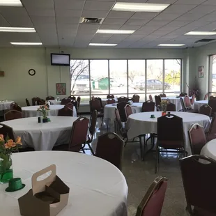 Plenty of tables to accommodate families