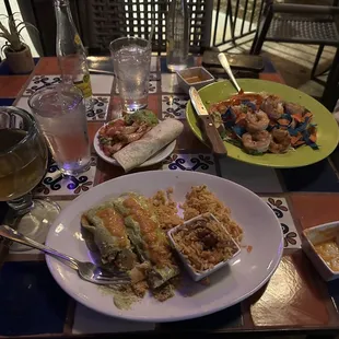 Good food but kind of pricey. Salad pictured is 20 bucks. Enchiladas with a taco for 17