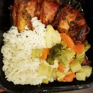BBQ Chicken w/white rice &amp; Mixed beggies $9.00