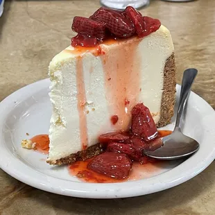 New York Cheesecake (Strawberry topping optional)